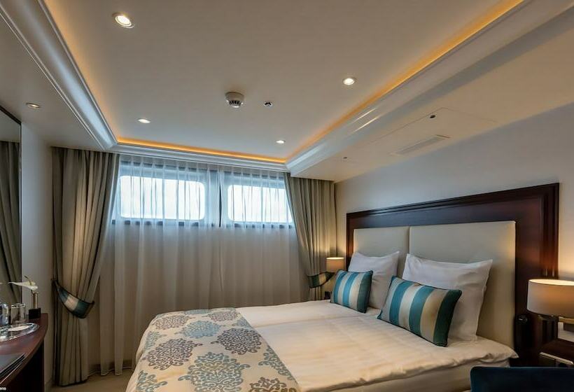 酒店 Ships Holland  Ms Charles Dickens