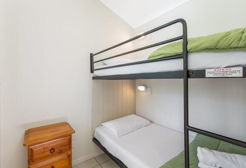 Landsborough Holiday Park