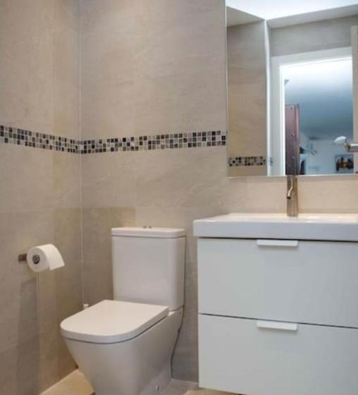 Luxury Villa With Heated Pool For 12 To 14 People