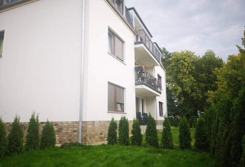 Modernes Apartmenthaus