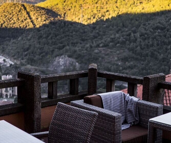 بنسيون Casa Les Pomeretes