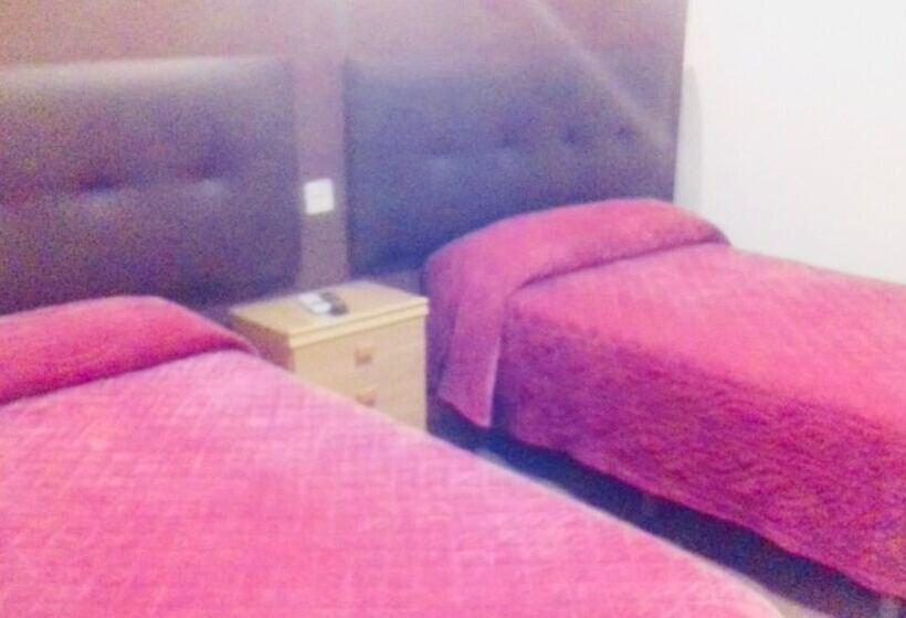 بنسيون Hn La Hoya