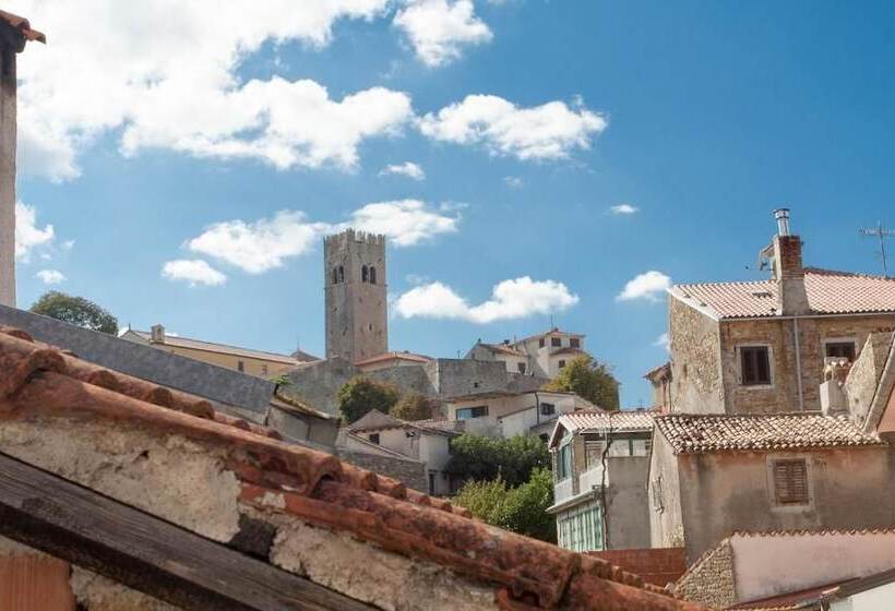 פנסיון Houses Of Motovun