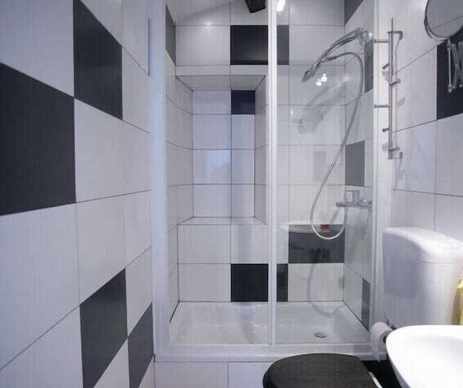 פנסיון Houses Of Motovun