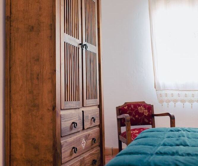 بنسيون La Casa De Bobadilla Alojamiento Rural