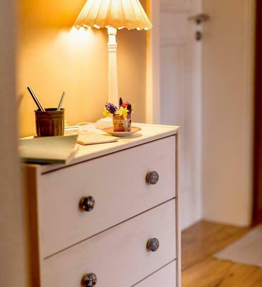 Schwesterherz Im Schlafrock In Merxleben