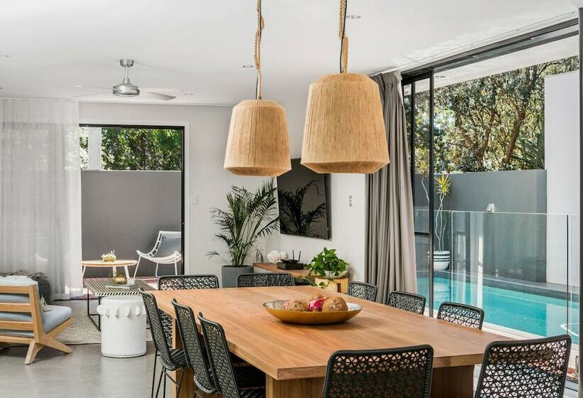 A Perfect Stay   Catalinas