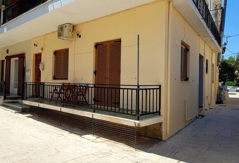 Apartment In Old Town Of Lefkas