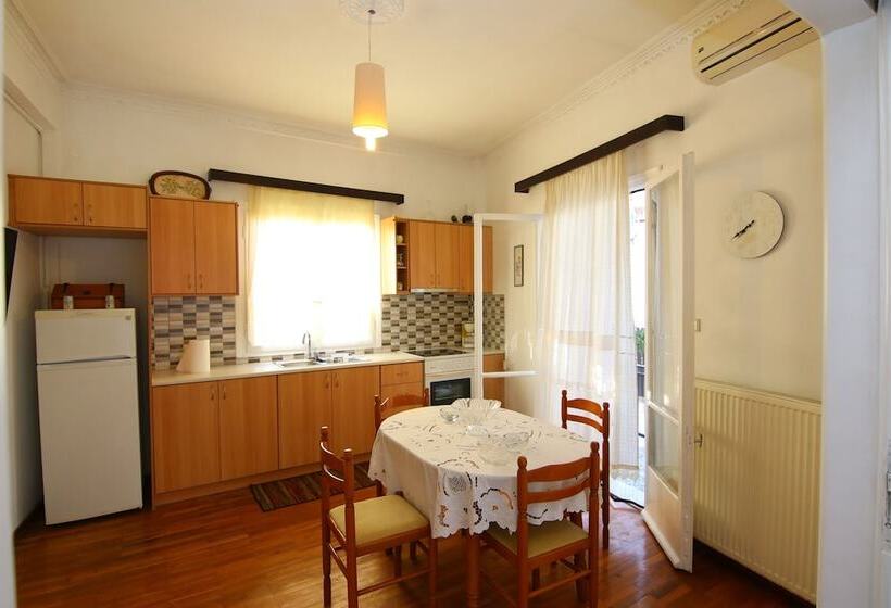 Apartment In Old Town Of Lefkas