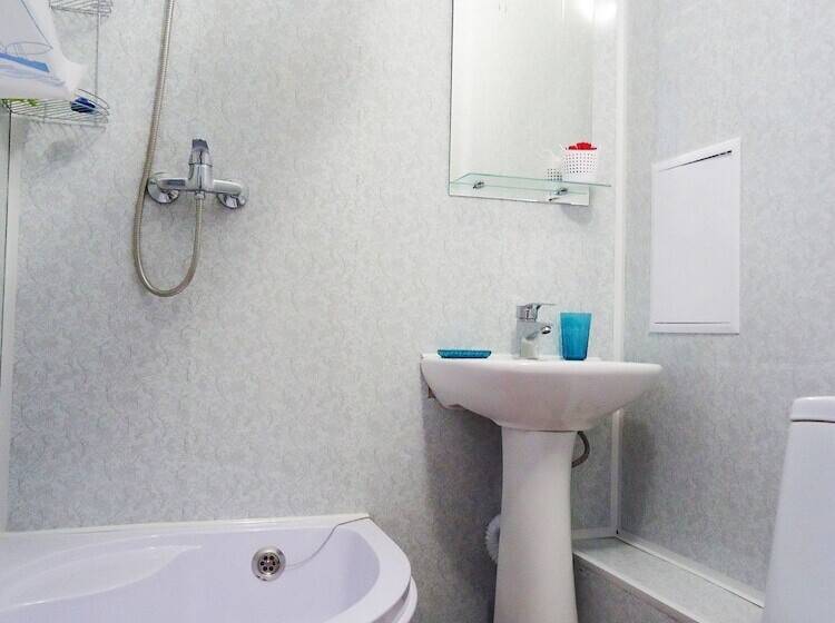 Apartments On Prospekt Dzerzhinskogo 238