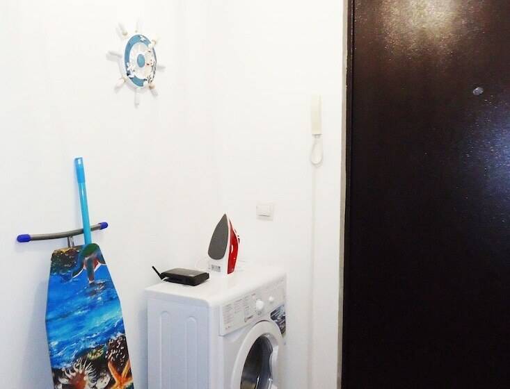 Apartments On Prospekt Dzerzhinskogo 238