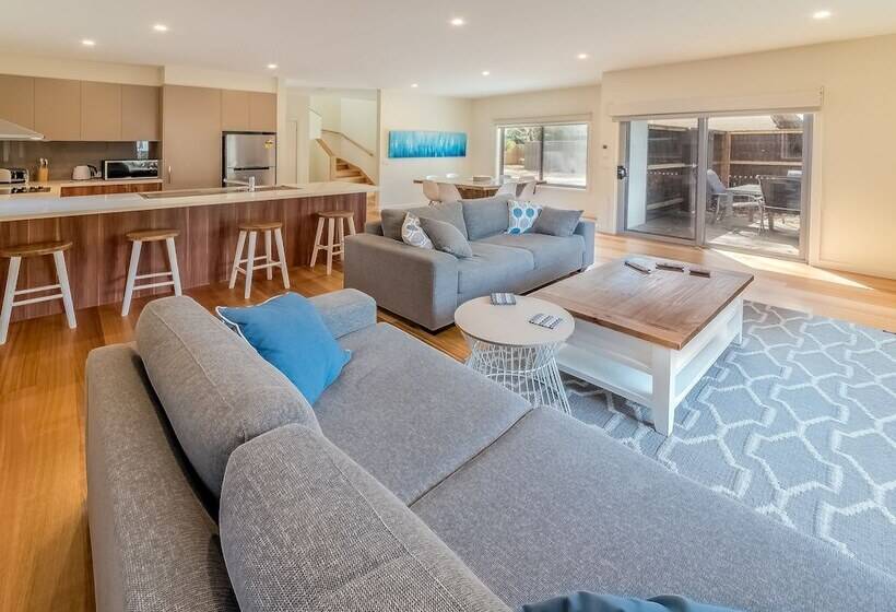 Broughton By The Beach