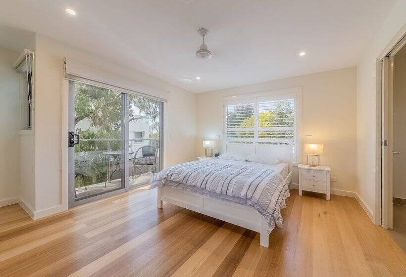 Broughton By The Beach