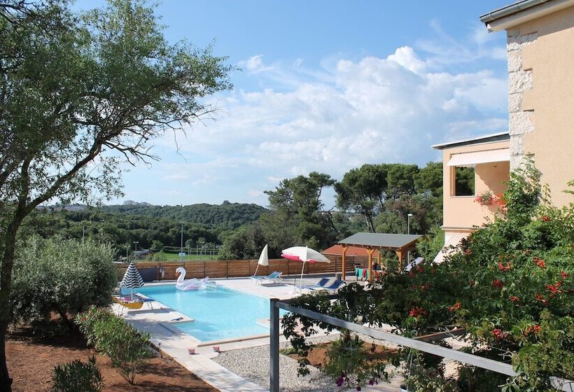 Butique Apartment Borghetto