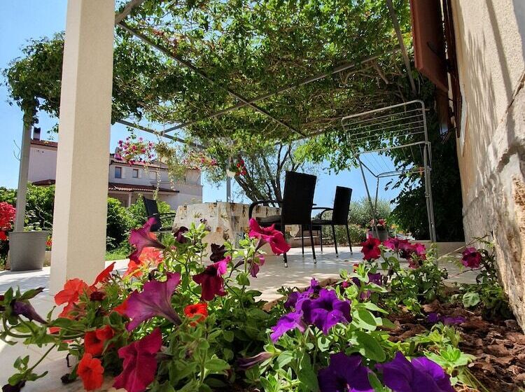 Butique Apartment Borghetto