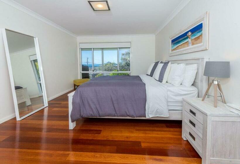 Canomii Close 24 Nelson Bay