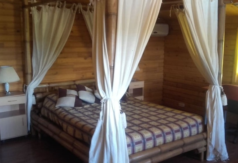 Casa Romántica Bungalows