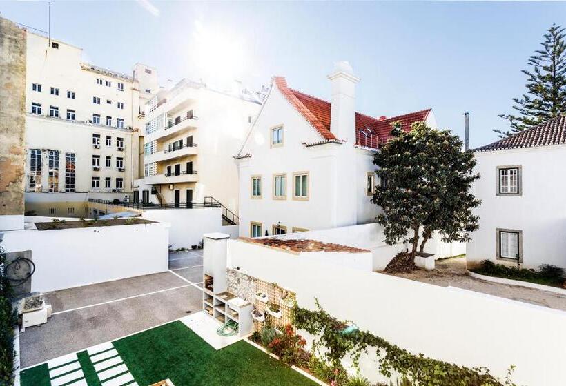 Chalet Estoril Luxury Apartments