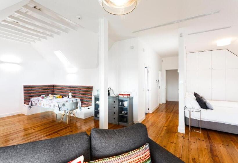 Chalet Estoril Luxury Apartments