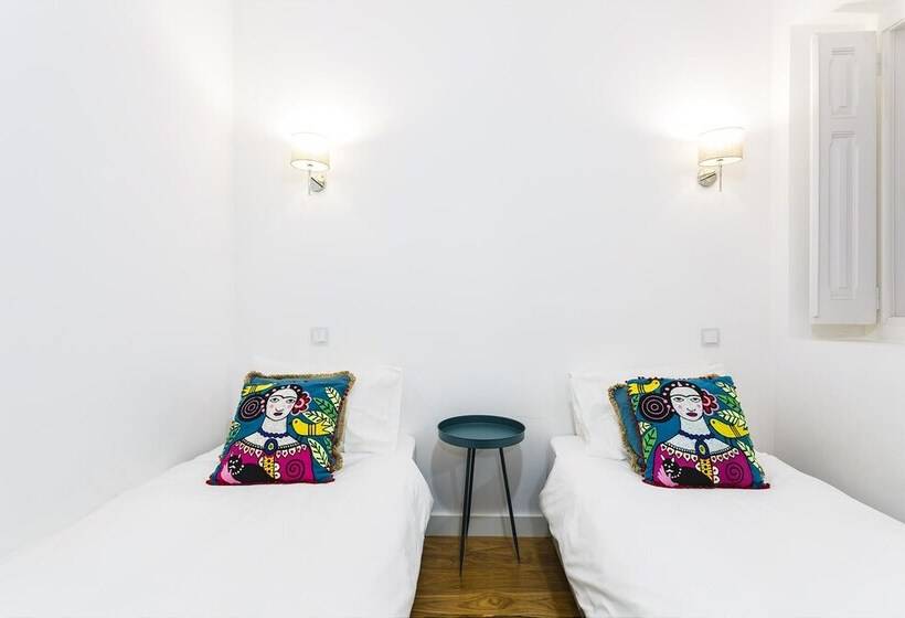 Chalet Estoril Luxury Apartments