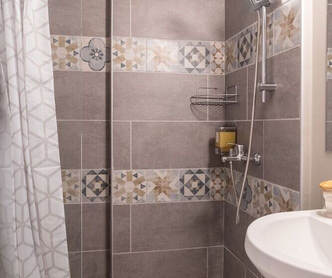 Chroma Lodge Pikermi