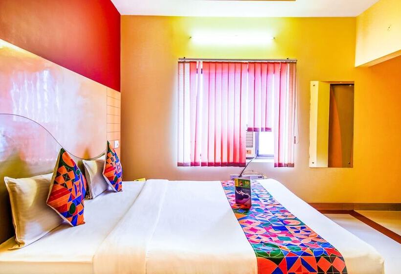 Fabhotel Starleaf Prime