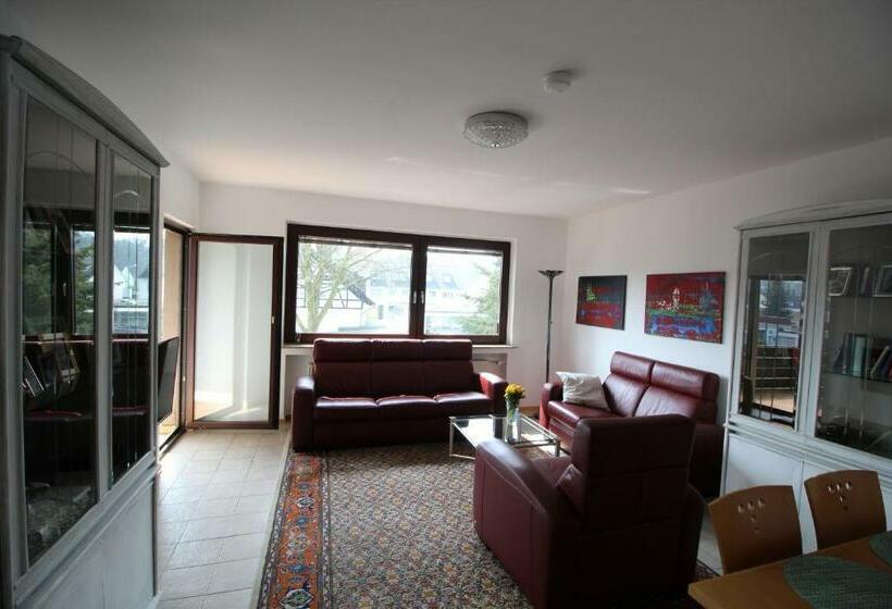 Ferienwohnung Refrath