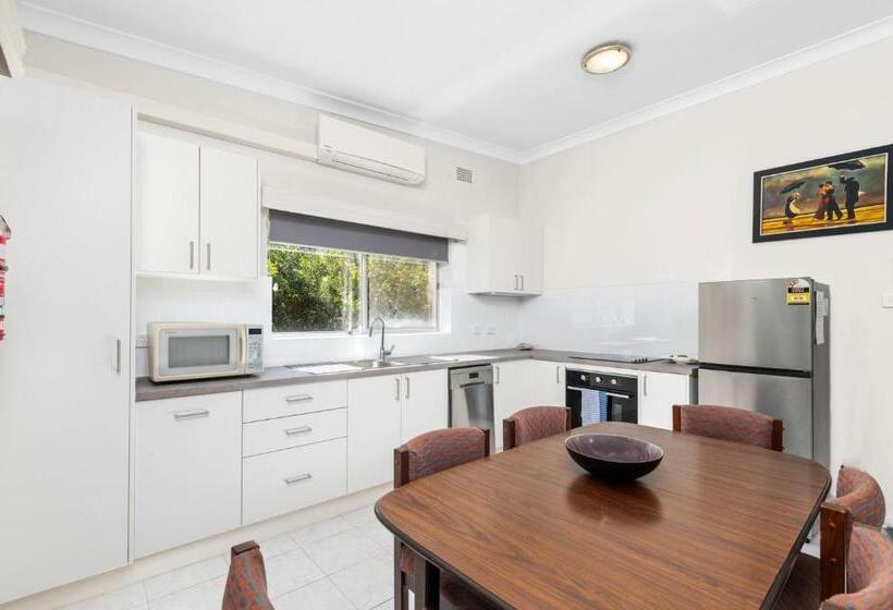 Fiddlers Green 8 Nelson Bay