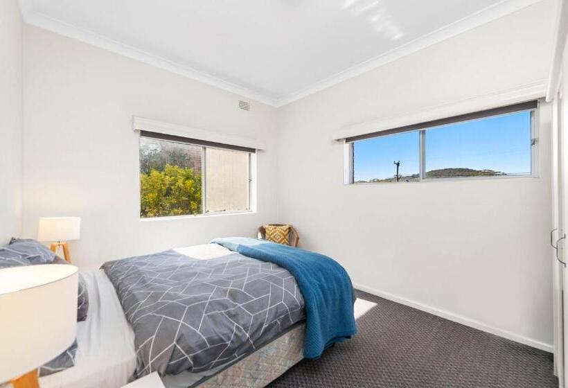 Fiddlers Green 8 Nelson Bay