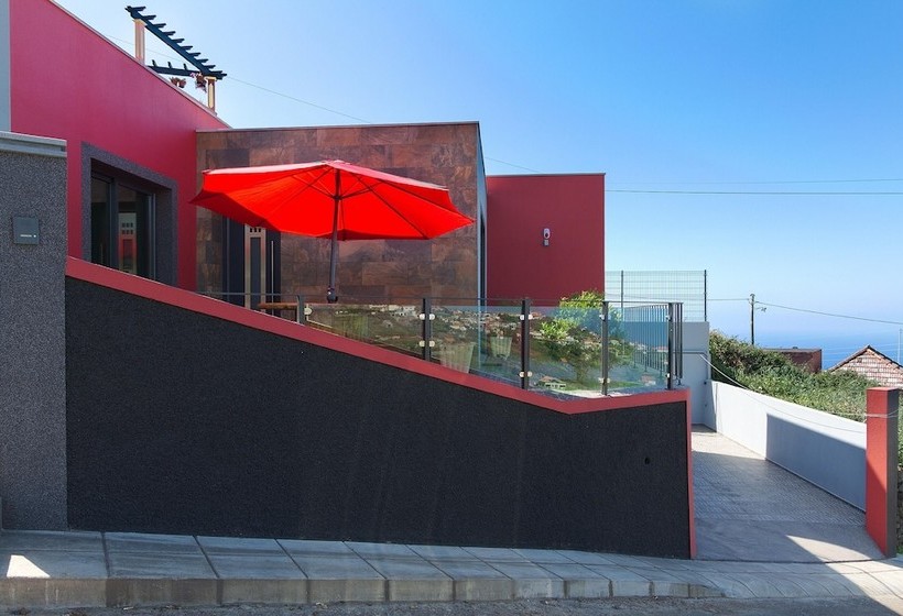 Panoramic House In Ponta Do Sol