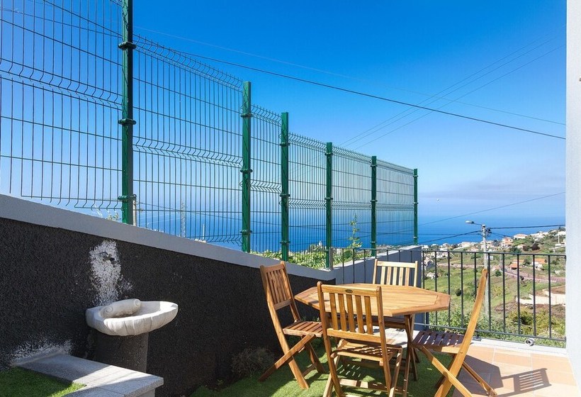 Panoramic House In Ponta Do Sol