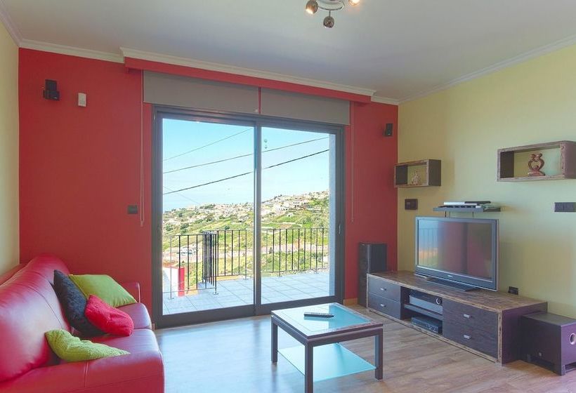 Panoramic House In Ponta Do Sol