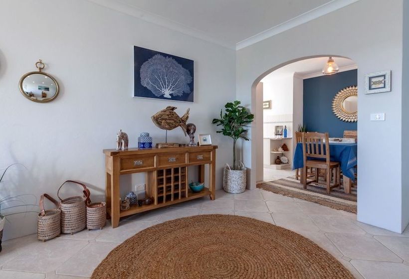 Kiah Unit 9 Nelson Bay