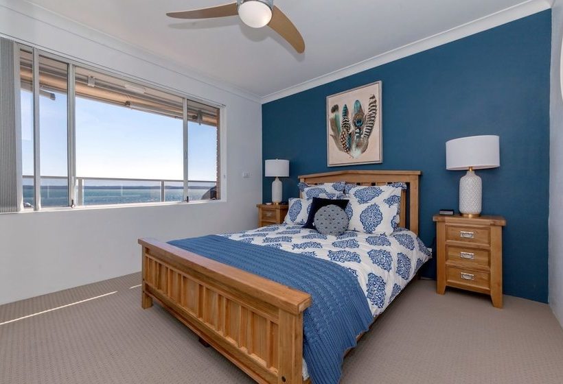 Kiah Unit 9 Nelson Bay