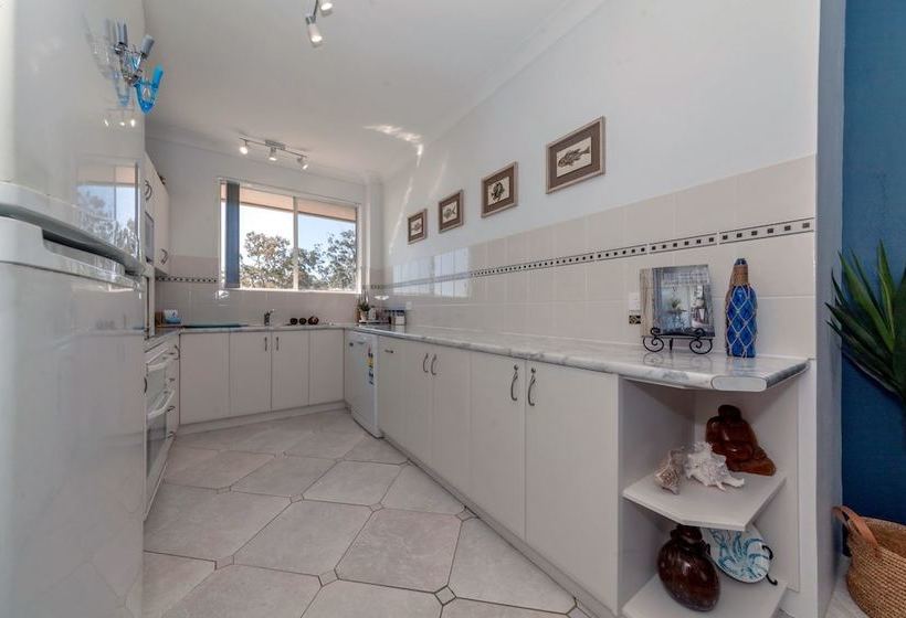 Kiah Unit 9 Nelson Bay