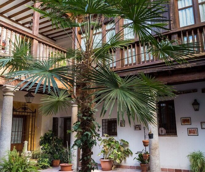La Casa De Los Infantes By Toledo Ap