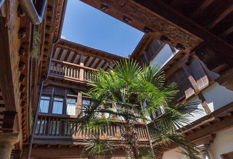 La Casa De Los Infantes By Toledo Ap