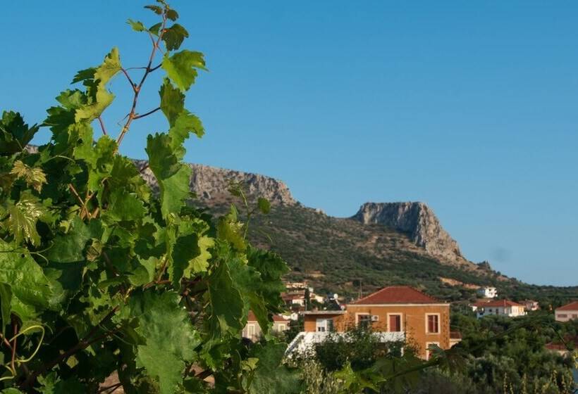 Laconia Domus   Papadianika