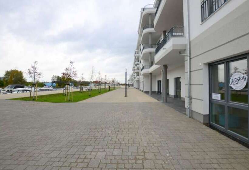 Luxstay Werder