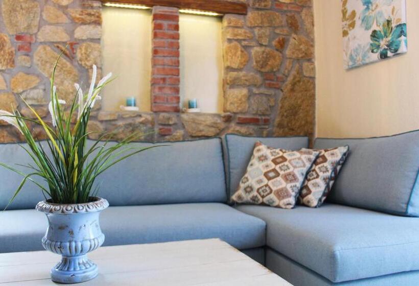 Mediterraneo Luxury Suites Halkidiki