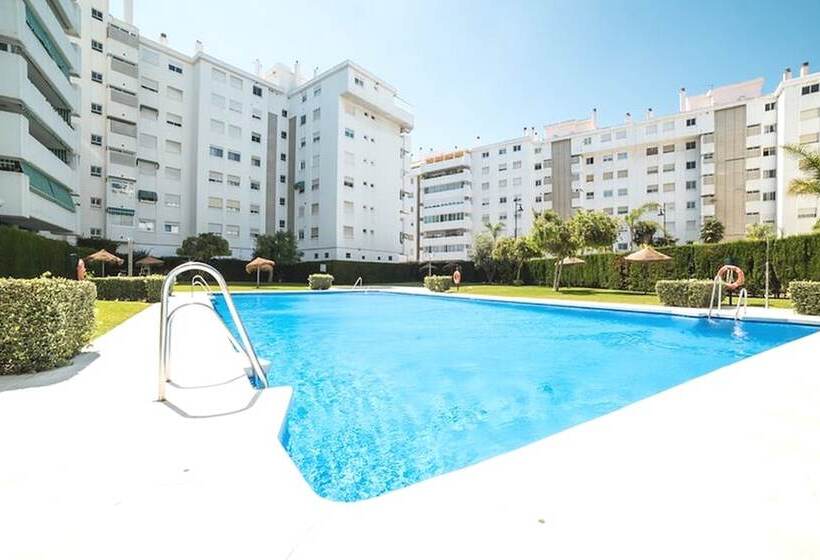 Myramar | 7 Pax | Parque De Poniente | 4724 Kpaw