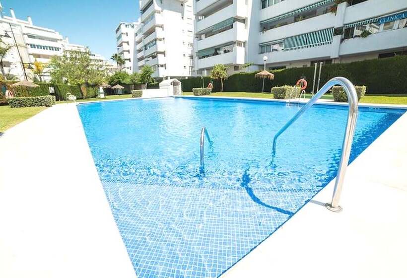 Myramar | 7 Pax | Parque De Poniente | 4724 Kpaw