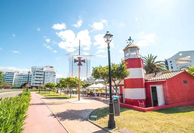 Myramar | 7 Pax | Parque De Poniente | 4724 Kpaw