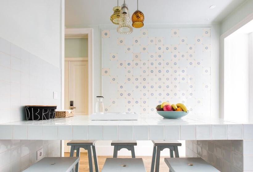 ペンション 1898 Home & Suites