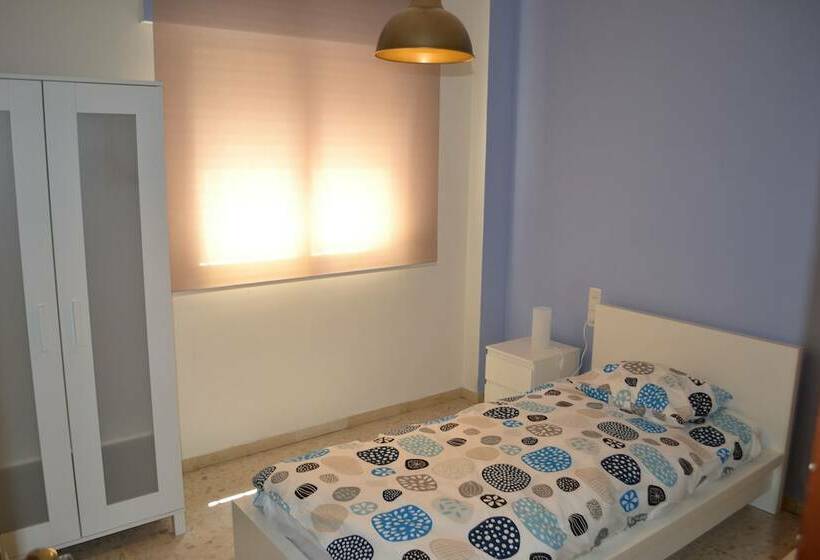 پانسیون Rafaela Guest House