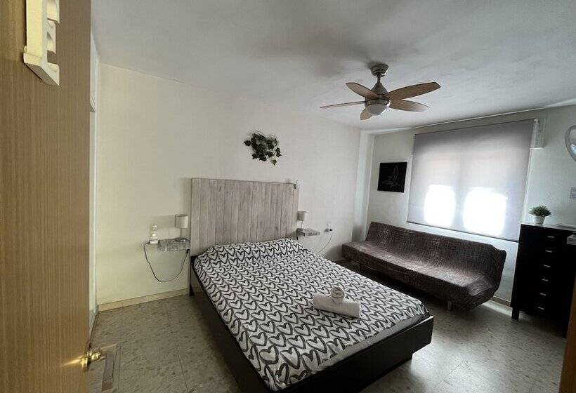 پانسیون Rafaela Guest House