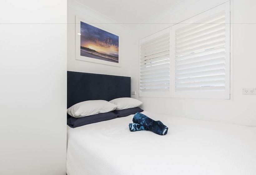 Bondi Beach Spacious Apt, Car Space, Ac And Netflix