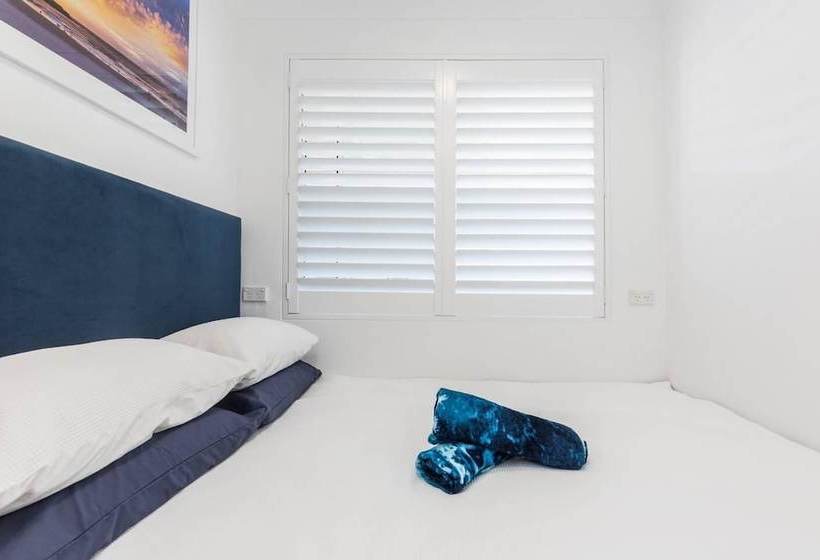 Bondi Beach Spacious Apt, Car Space, Ac And Netflix