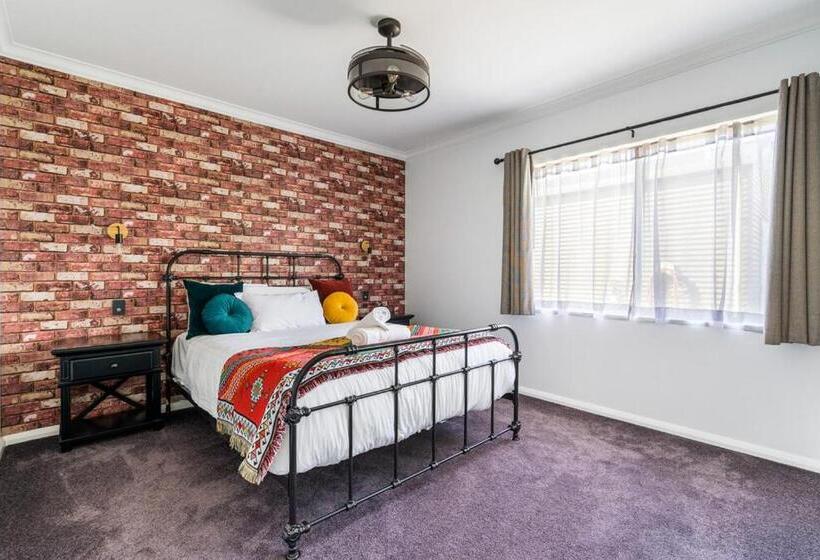 Ryze N Shine I Private Properties