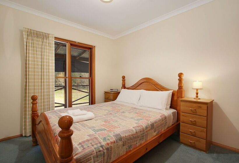 Stoney Creek   On Morses Creek Road